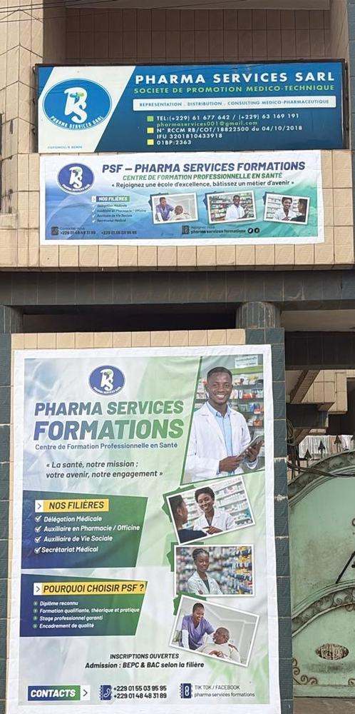 Entrée et enseigne de Pharma Services Formations à Akpakpa Sénadé